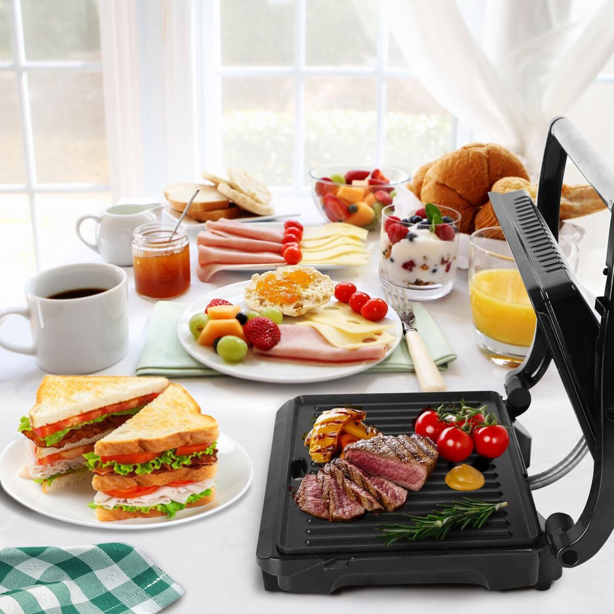 Contactgrill - Tosti Apparaat - Tosti Ijzer - Aigi Heron - Cool Touch - RVS - Zwart/Zilver